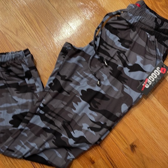 Chill Out Jogger Brand New - Picture 2 of 3